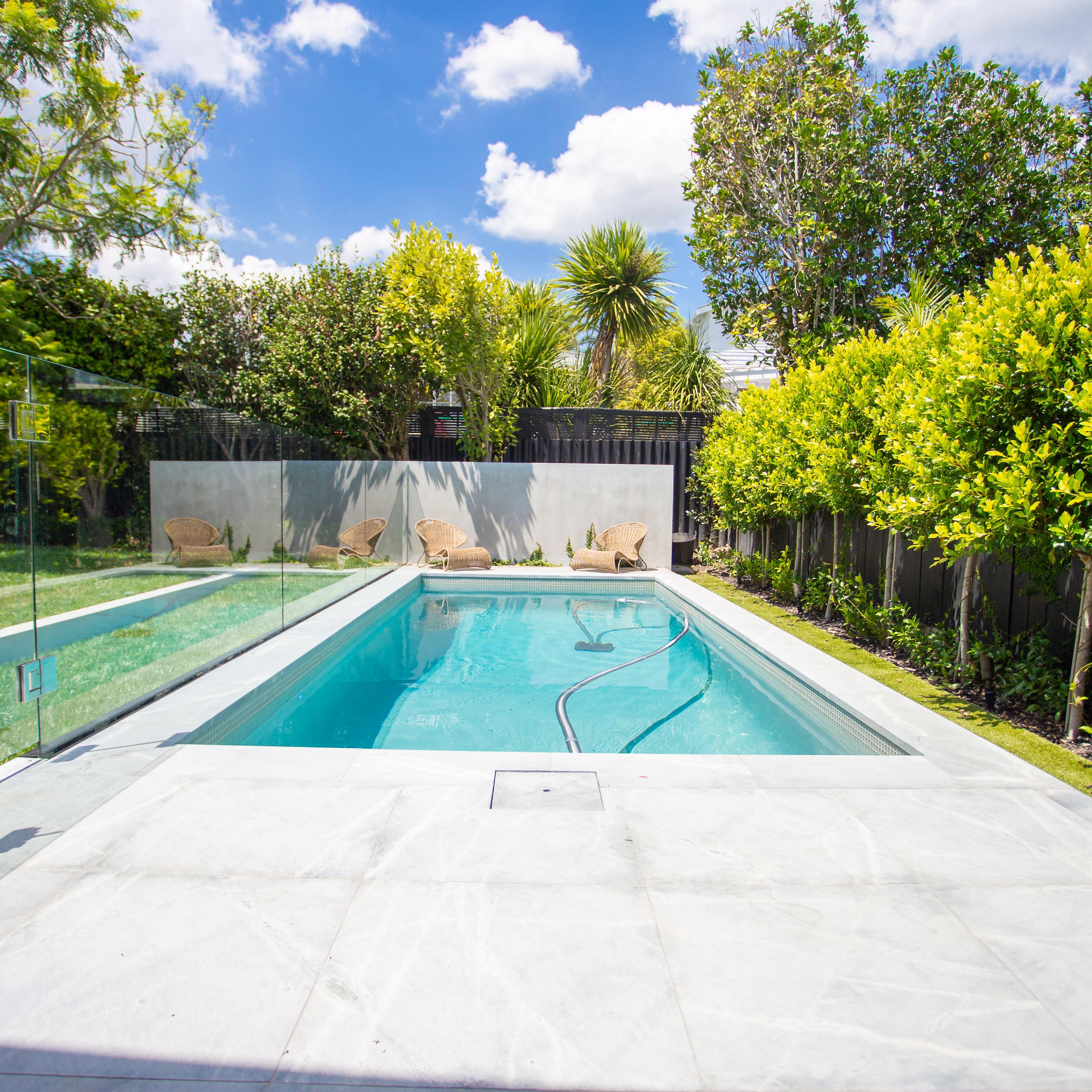 pool-and-landscaping-pop